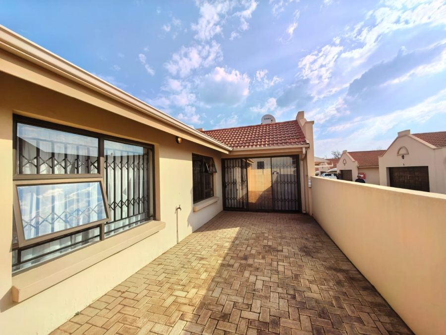 3 Bedroom Property for Sale in Vaalpark Free State